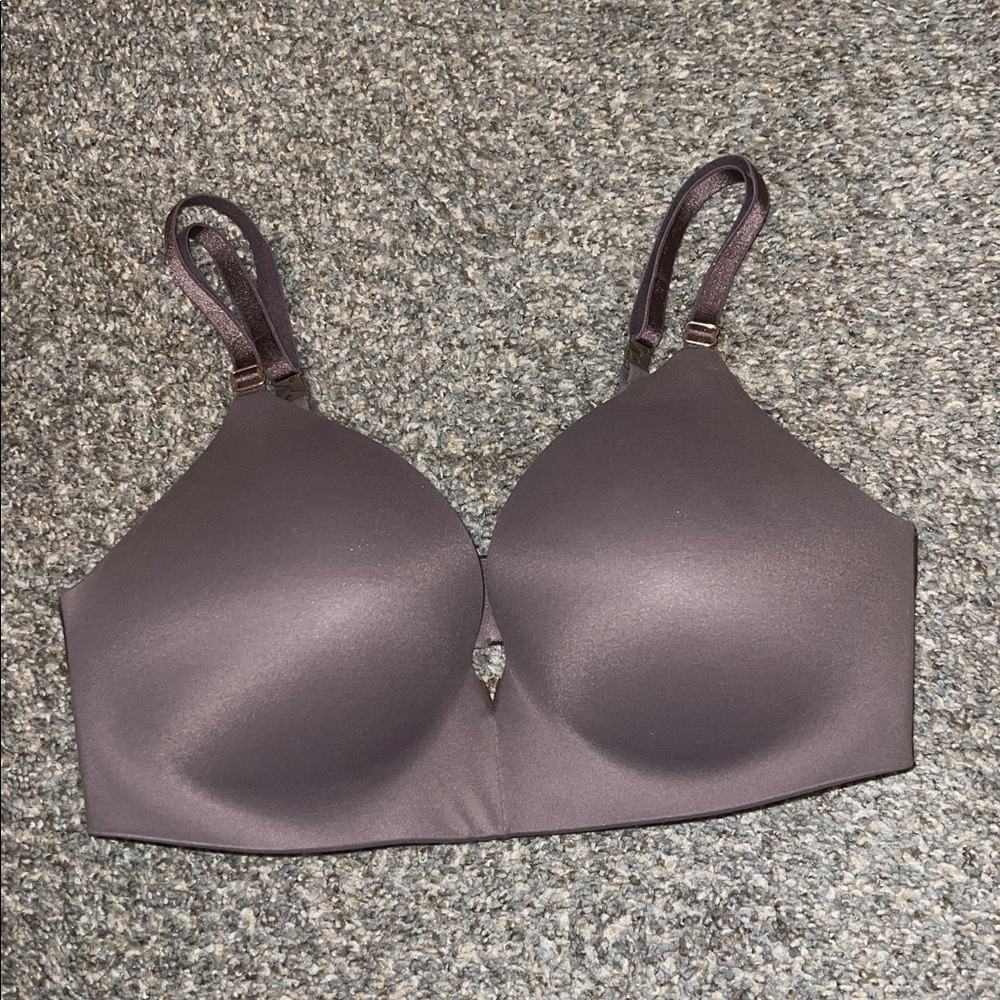 Victoria’s Secret dream Angels padded no wire bra. 36D